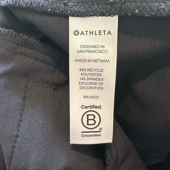 Athleta Tribeca 9" Bermuda Short Black 8 446629 - Picture 4 of 9